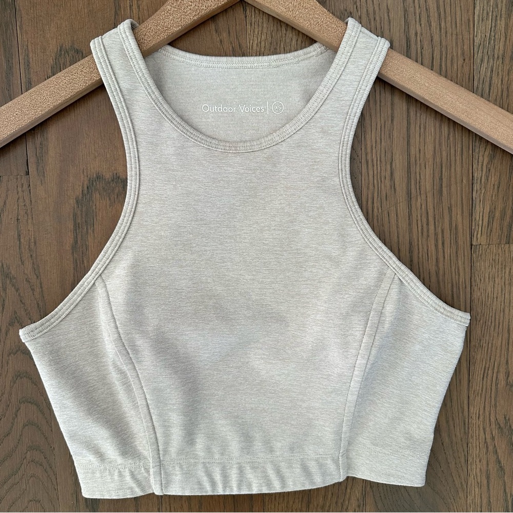 Outdoor Voices Athena Crop Top Sports Bra in Oatmeal Size Extra Small